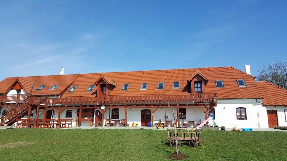 Penzion U Farmare Chotoviny Buitenkant foto